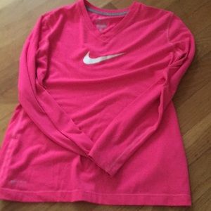 Nike long sleeve shirt girls
